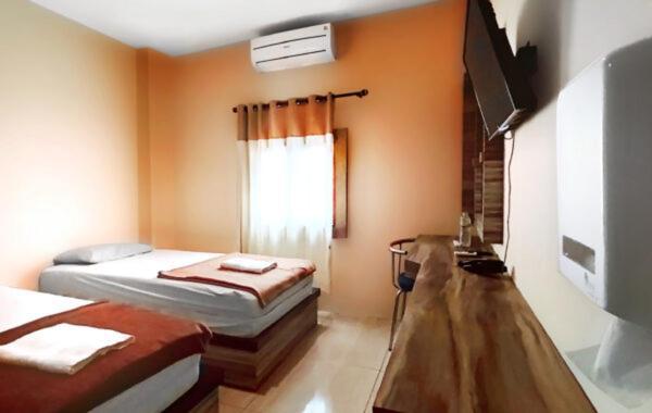 Hotel Syariah Larismanis Semarang Extérieur photo