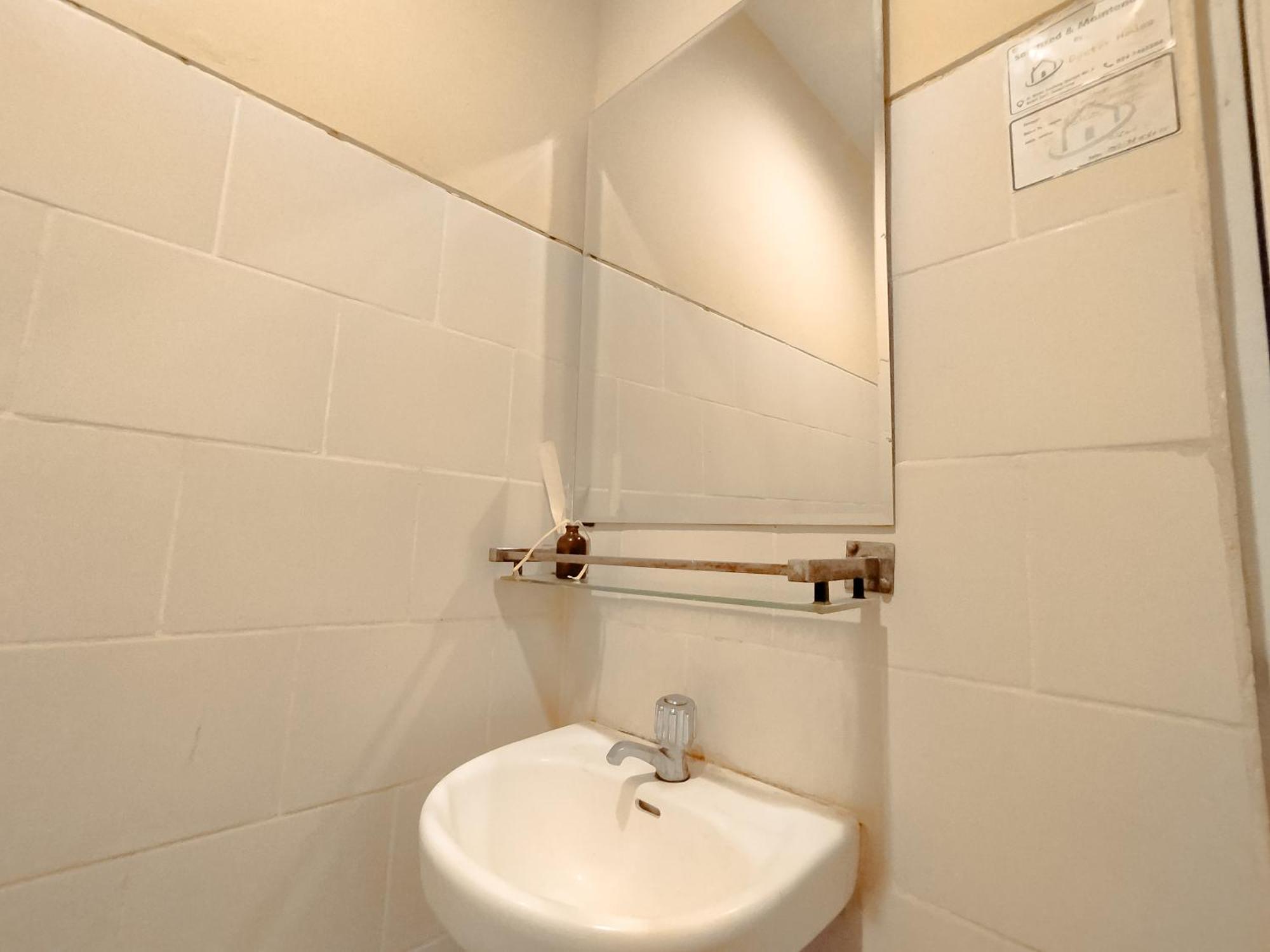 Hotel Syariah Larismanis Semarang Extérieur photo